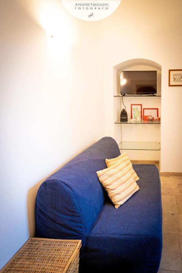 Antica Dimora Lombardi 1 Apartment Bari Exterior photo